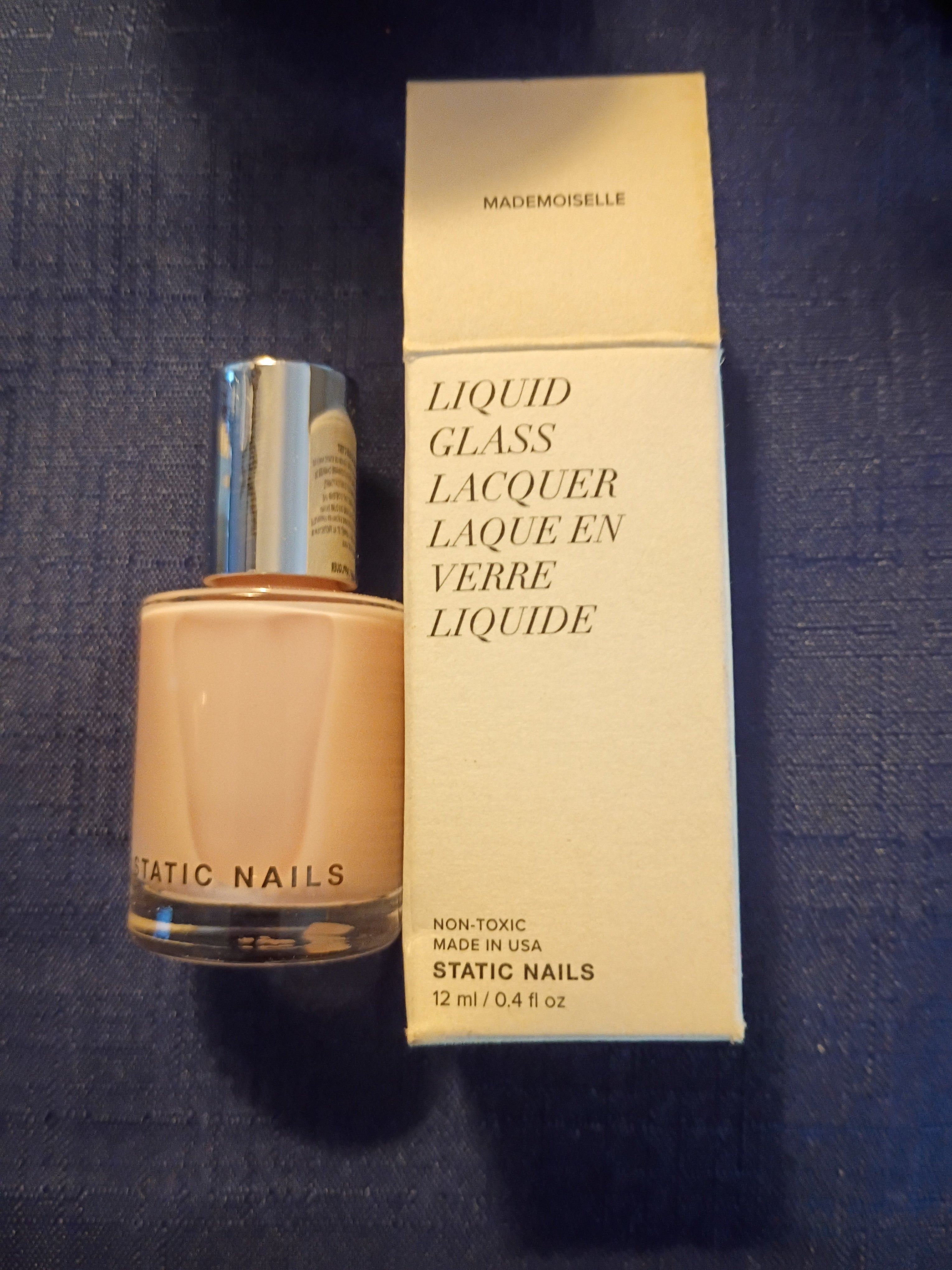 Mademoiselle liquid glass liqueur static nail polish