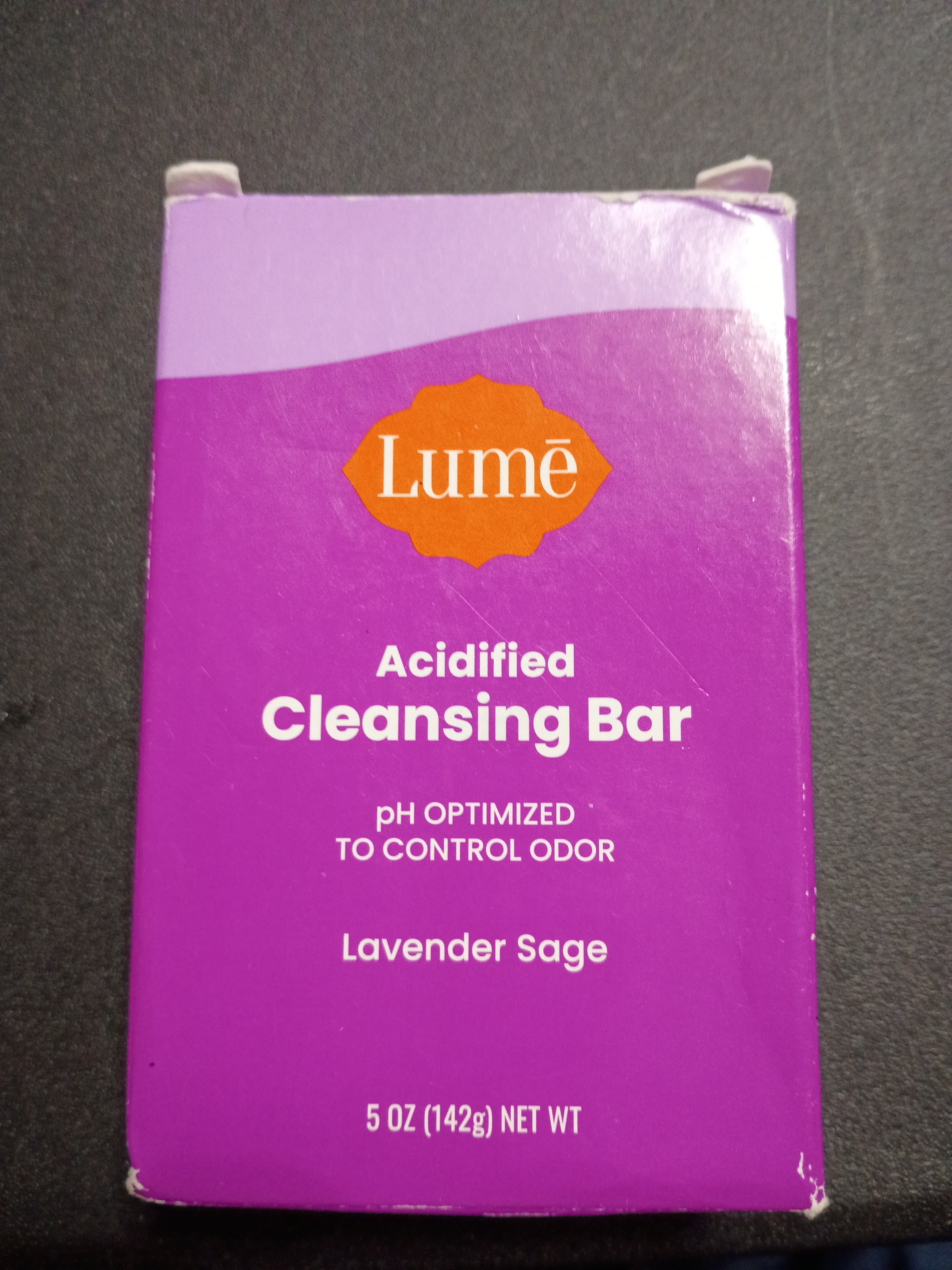 Lumē pacified cleaning bar lavender sage